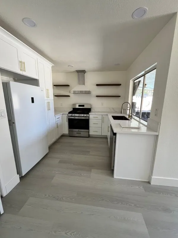 Restored living room in Murrieta after Triforce water damage restoration